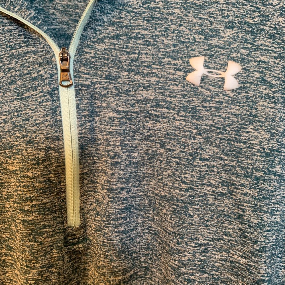 Half Zip - Picture 5 of 5